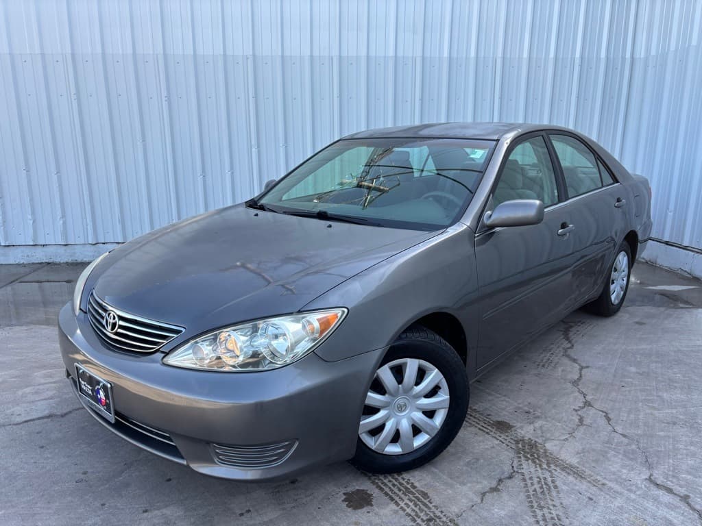 2005 Toyota Camry 