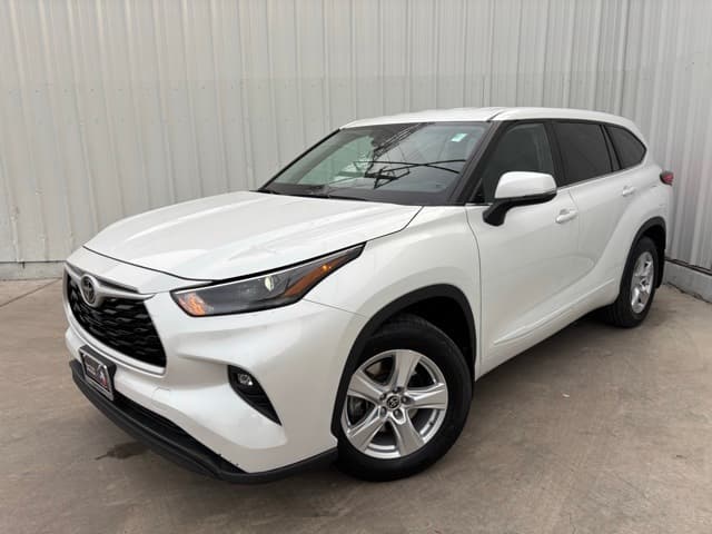 2023 Toyota Highlander L