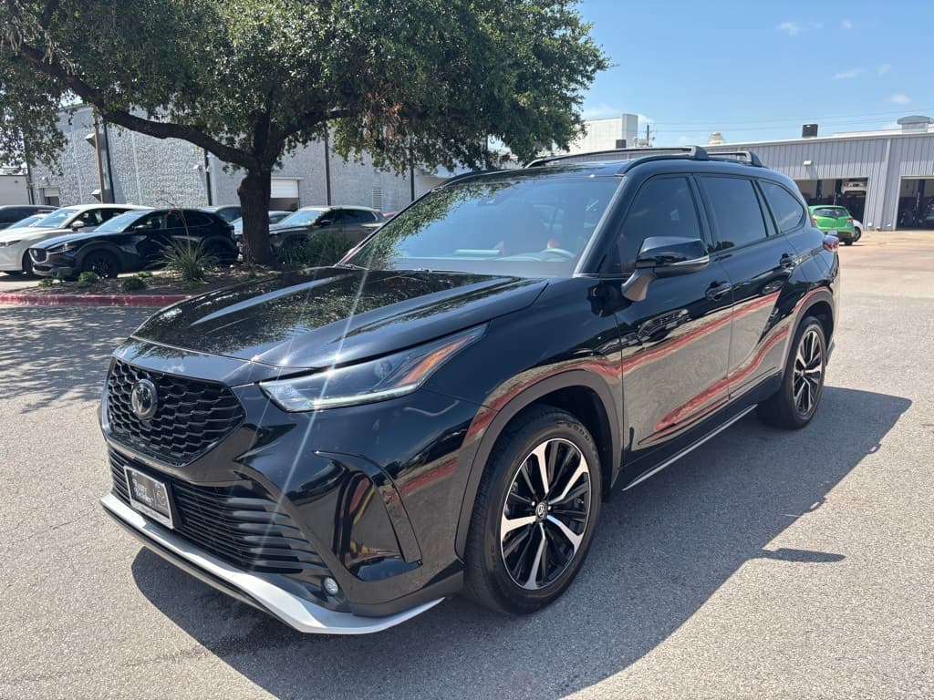 2022 Toyota Highlander XSE